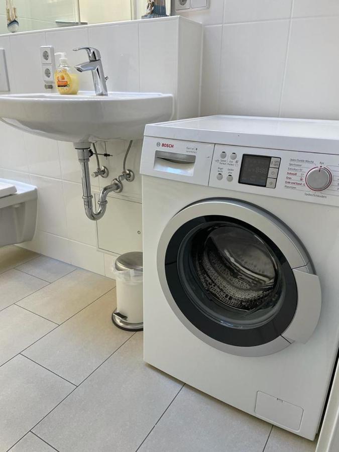 Ferienwohnung Im Stadtzentrum Von Bernau - Komfortable Wohnung Mit 2 Zimmern, Bad, Spuelmaschine, Waschmaschine, Komplette Kueche, Wlan, Terrasse, Ruhige Lage Bernau bei Berlin Ngoại thất bức ảnh